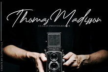 Load image into Gallery viewer, Creattion