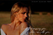 Load image into Gallery viewer, Eisley Claise